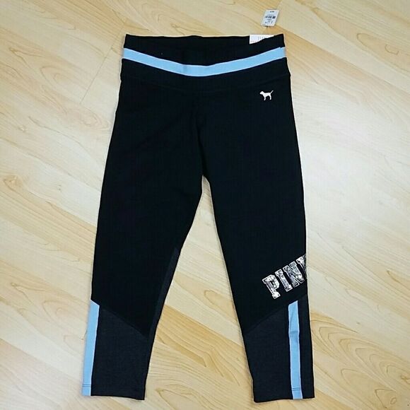 Pink Victoria's Secret flat crop yoga legging NWT - Picture 2 of 7